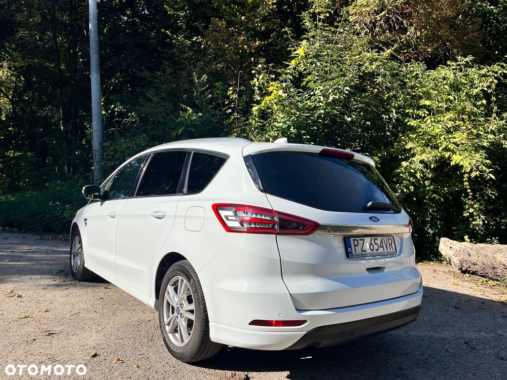 Ford S-Max 2.0 TDCi Titanium PowerShift - 4