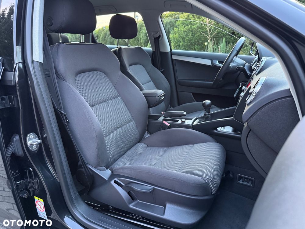 Audi A3 Sportback 1.4 TFSI Ambition - 19