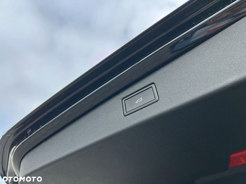 Volkswagen Tiguan - 27