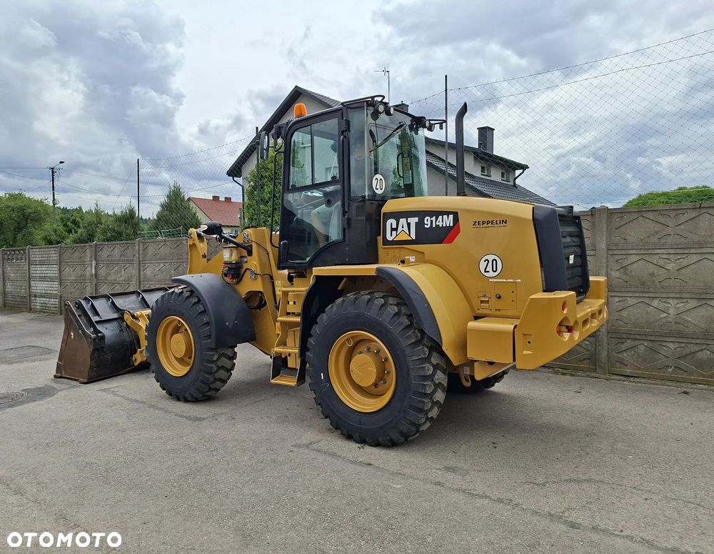 Caterpillar CAT 914 M - 4