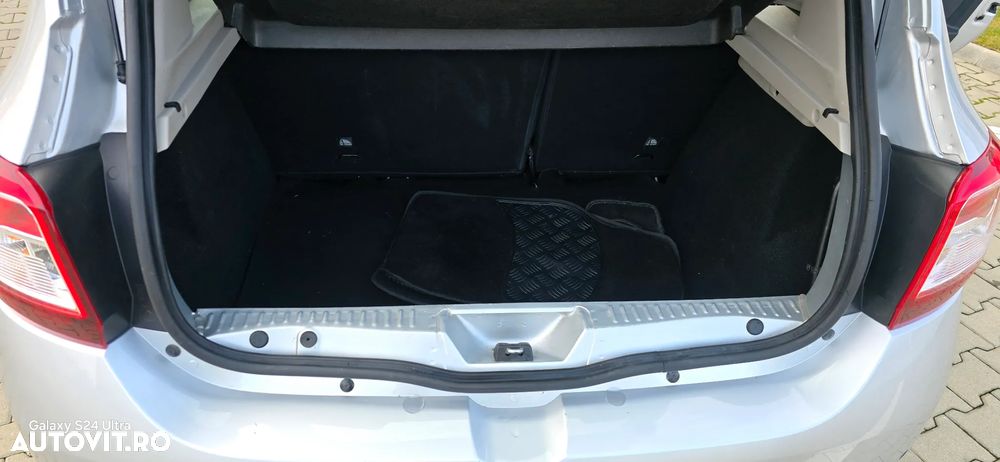 Dacia Sandero TCe 90 Celebration - 14