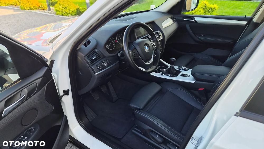 BMW X3 xDrive20d - 21