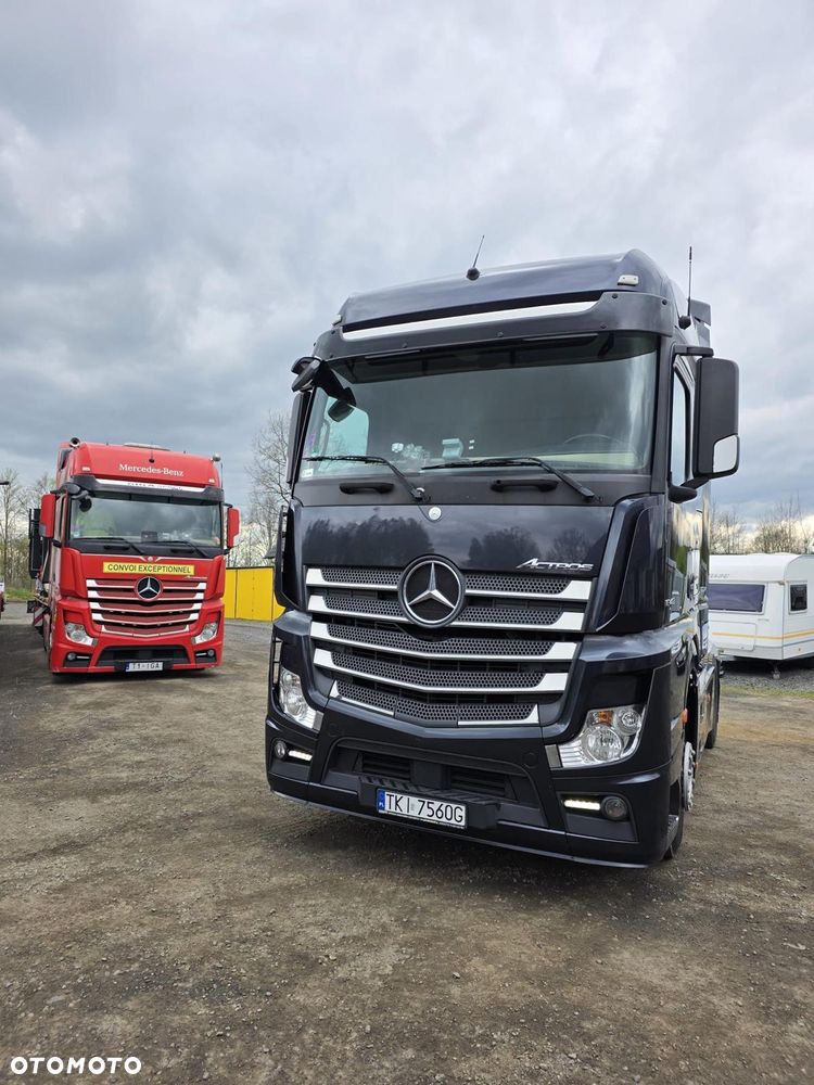 Mercedes-Benz Actros - 5