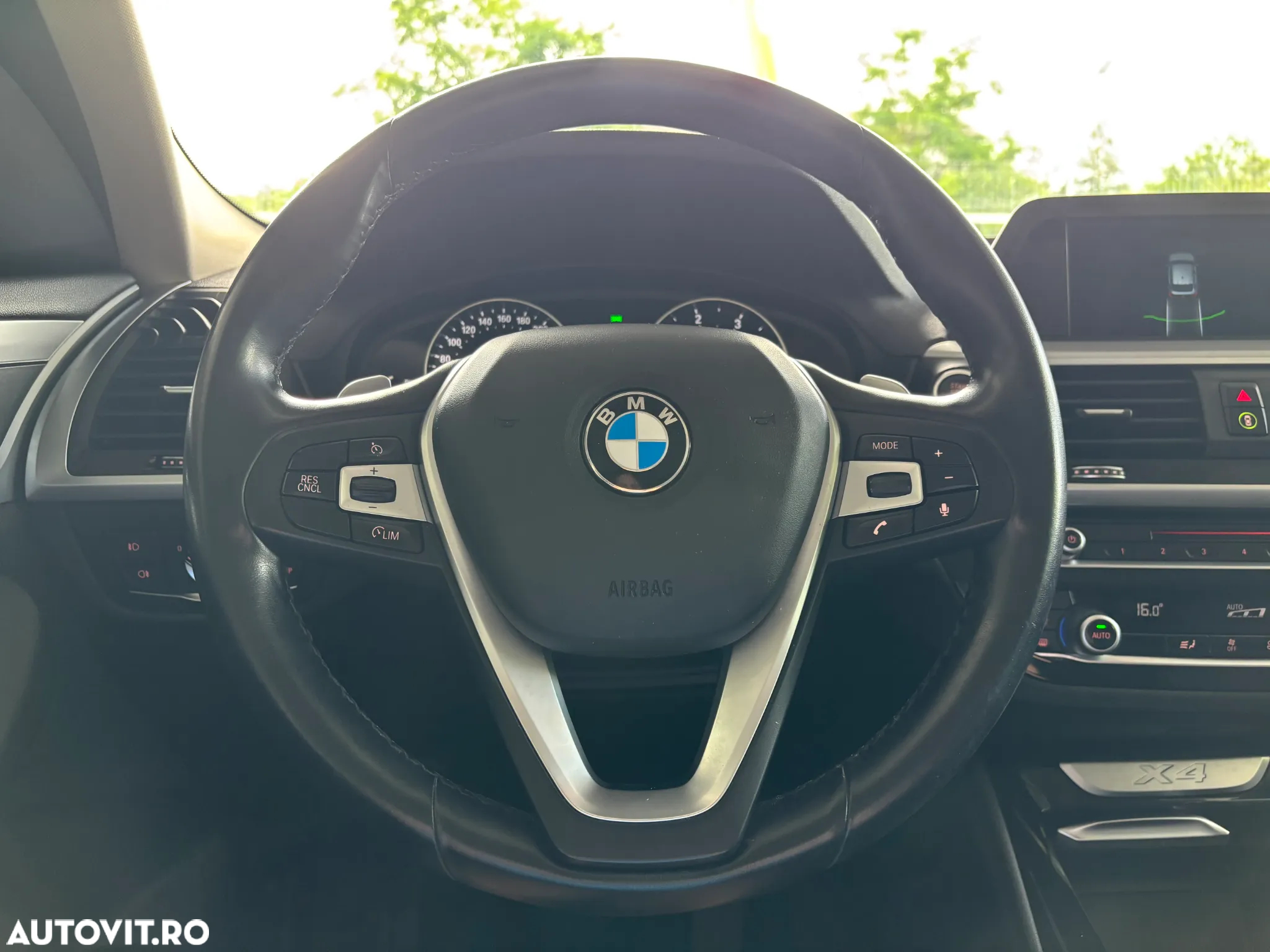 BMW X4 xDrive20d - 14