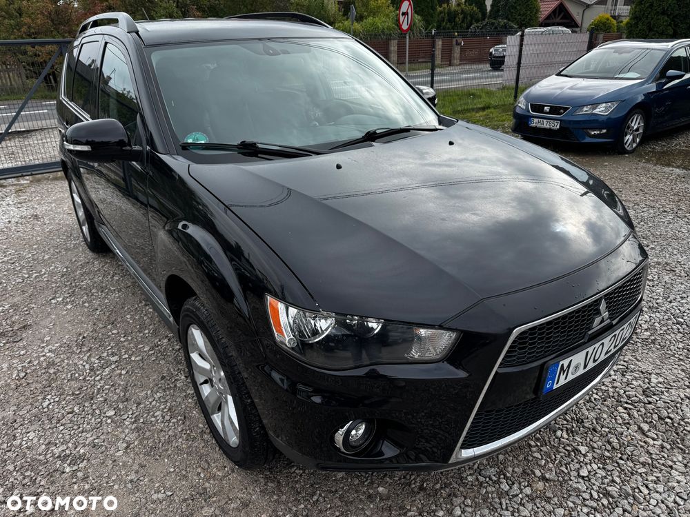 Mitsubishi Outlander 2.0 2WD Invite - 10