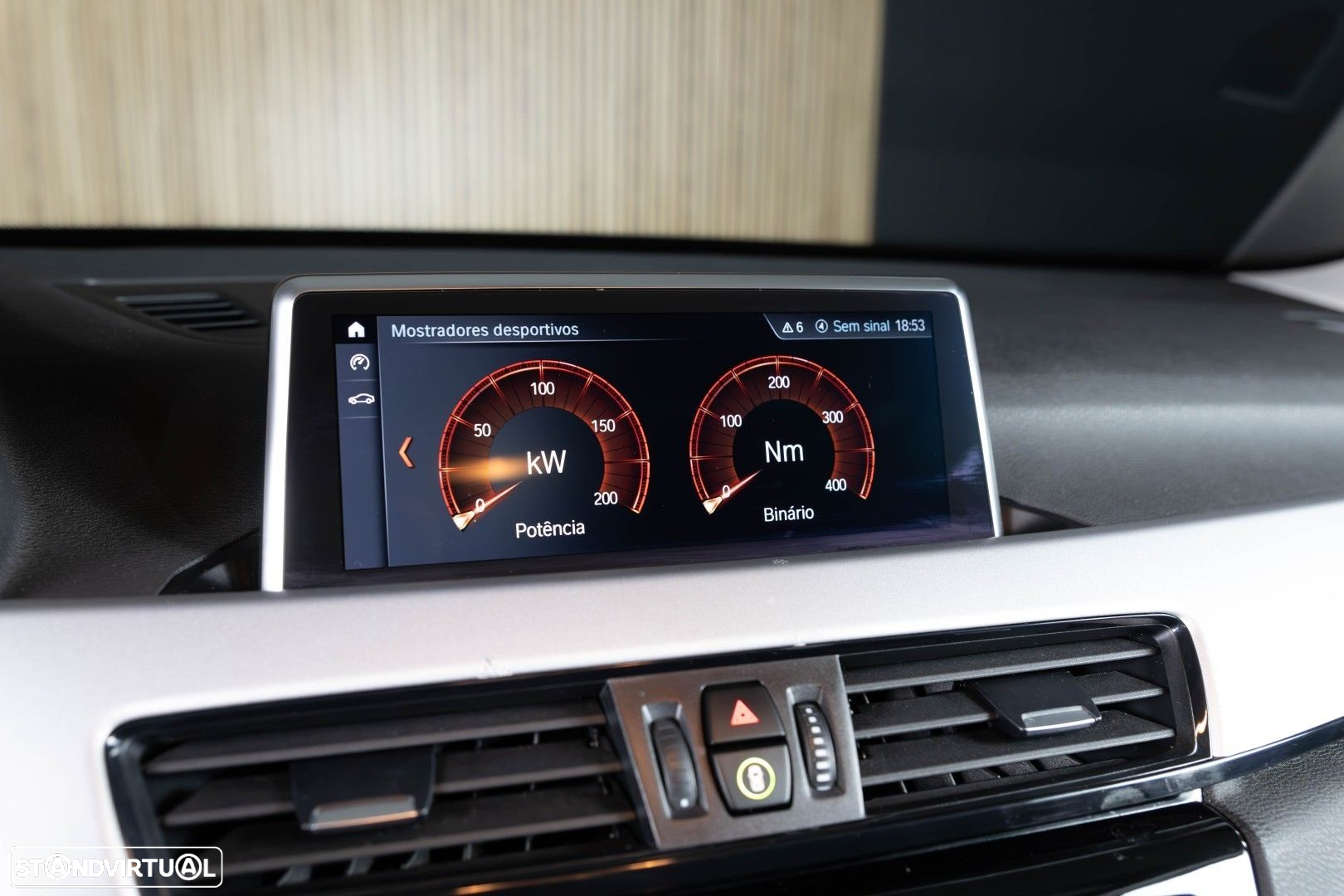 BMW X1 25 e xDrive Corporate Edition - 29