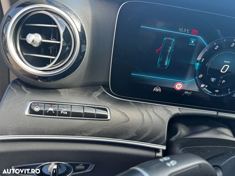 Mercedes-Benz E 220 d 4MATIC 9G-TRONIC Exclusive - 12