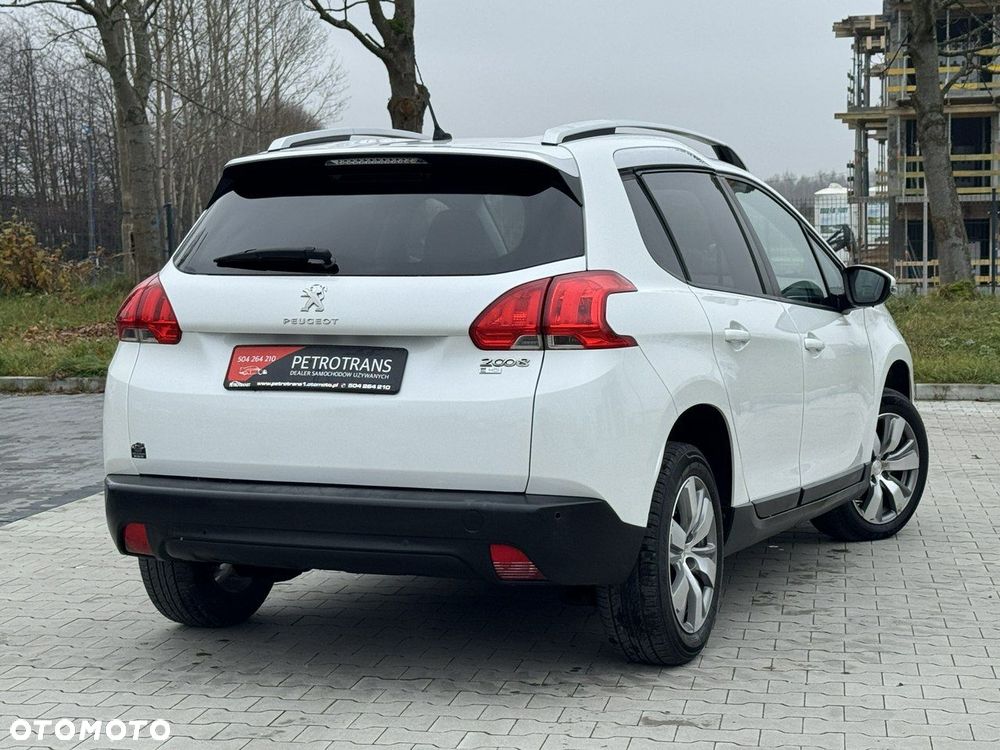Peugeot 2008 - 10