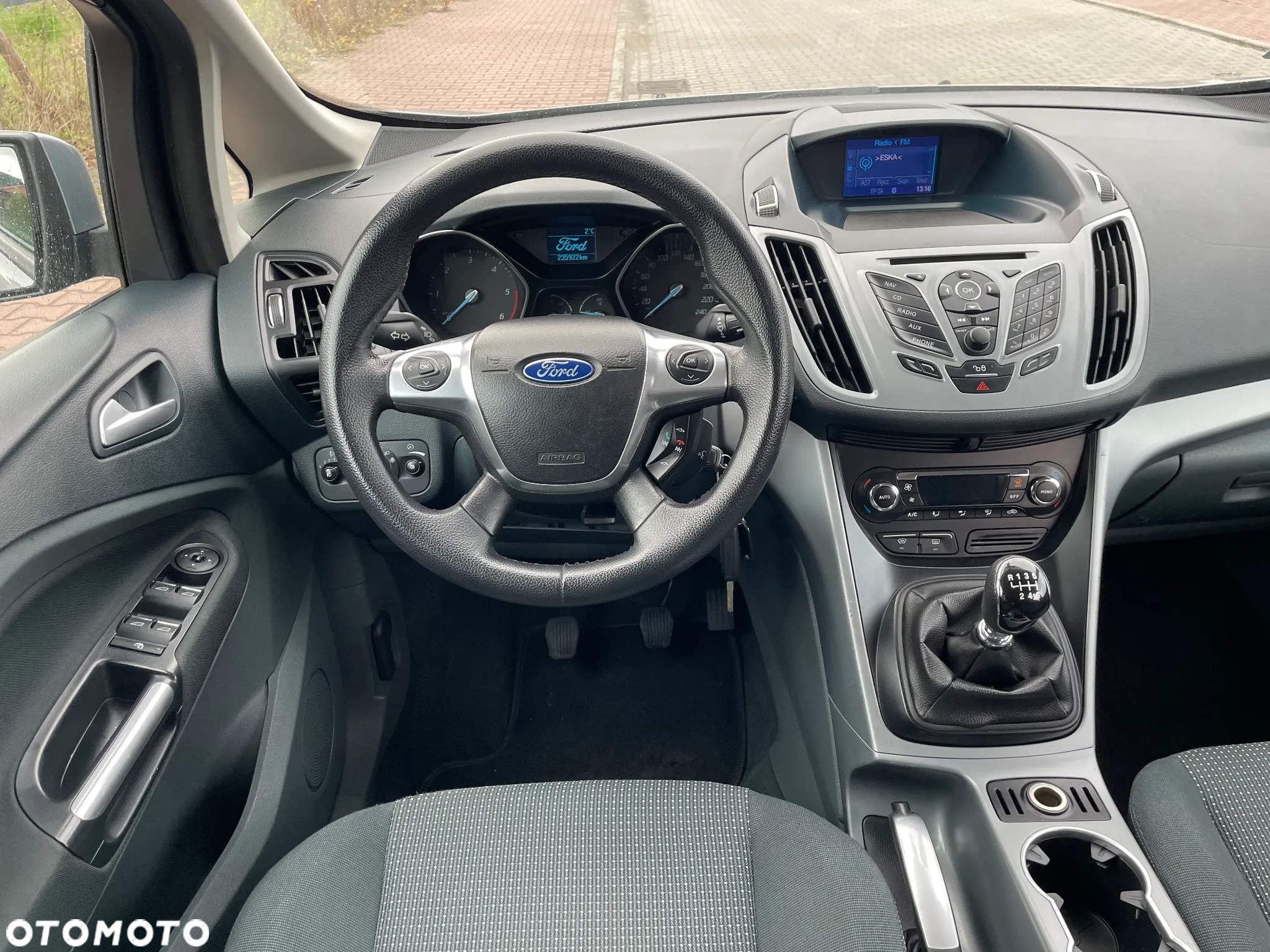 Ford Grand C-MAX - 22