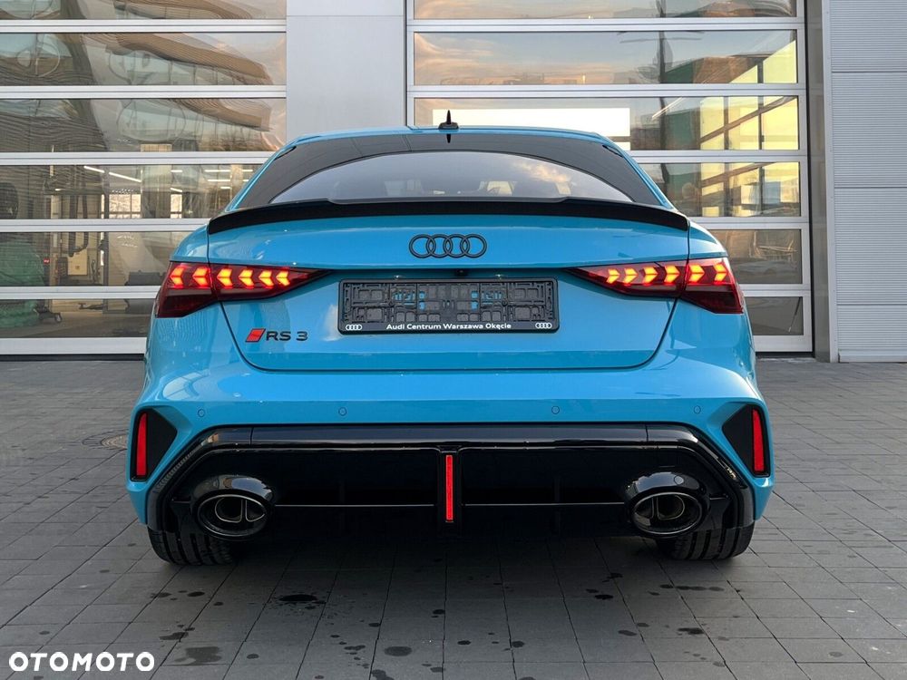 Audi RS3 Limousine - 7