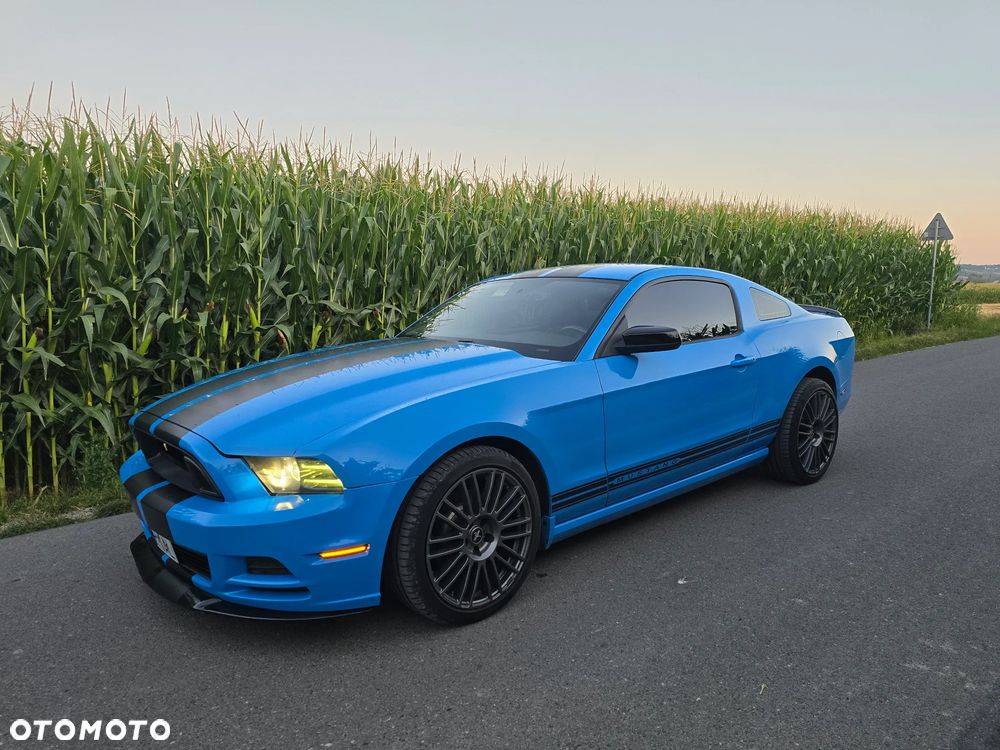 Ford Mustang 3.7 V6 Premium - 12