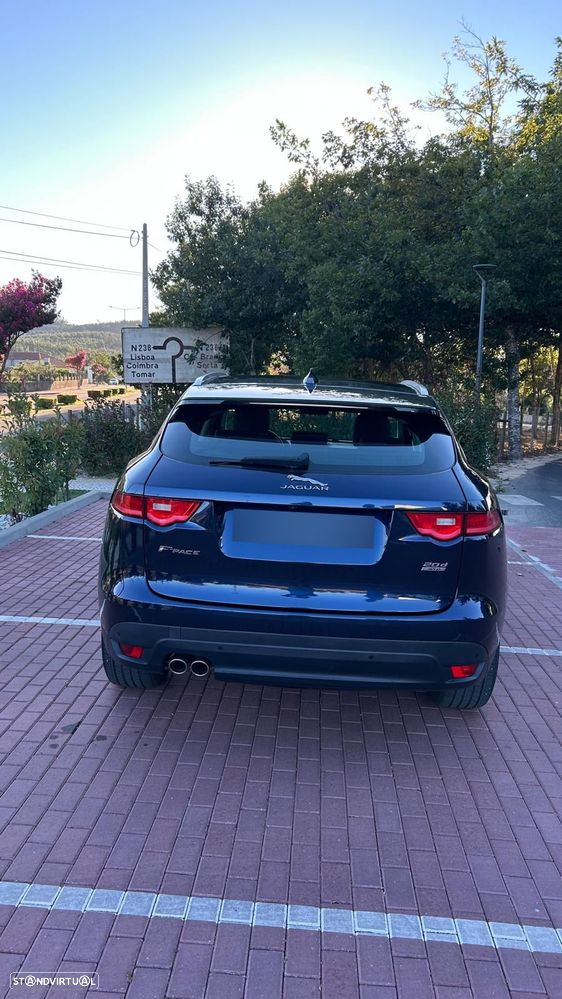 Jaguar F-Pace 2.0 i4D Prestige AWD Aut. - 7