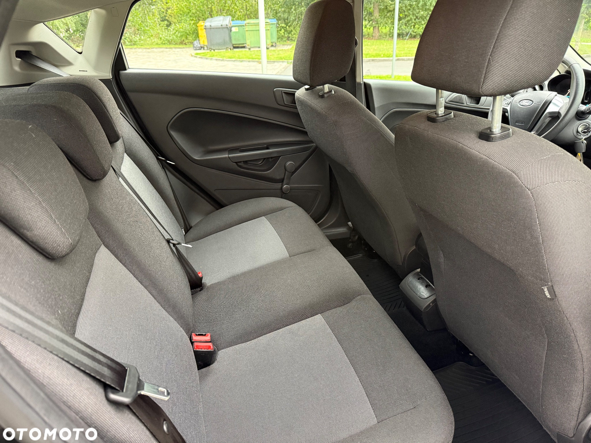 Ford Fiesta 1.25 Ambiente - 16