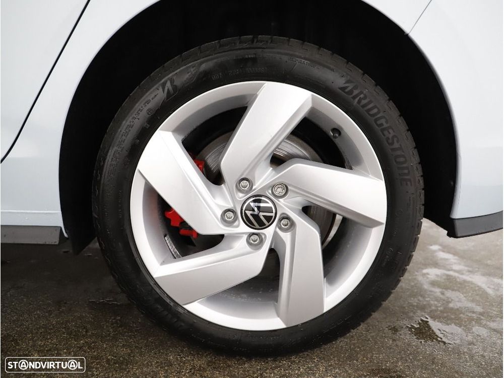 VW Golf 1.5 TSI e-Hybrid GTE DSG - 27