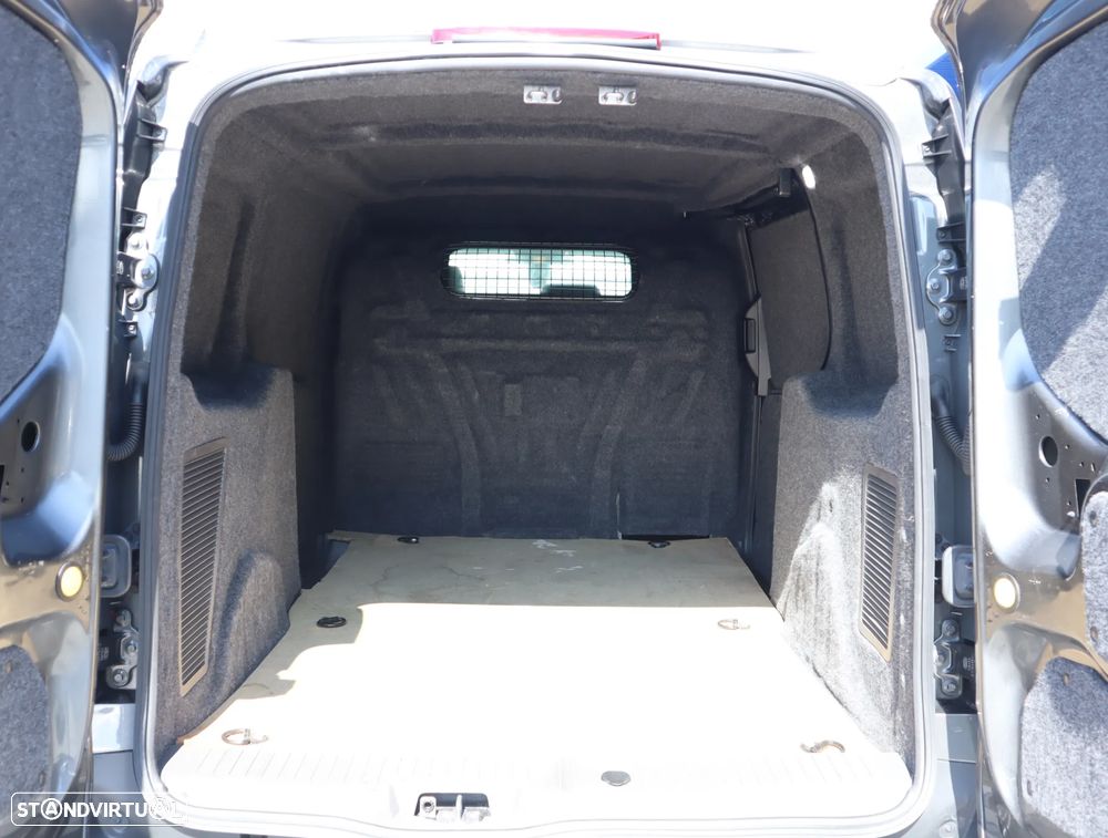 Ford Transit Connect Van 3 lugares Longa - 48