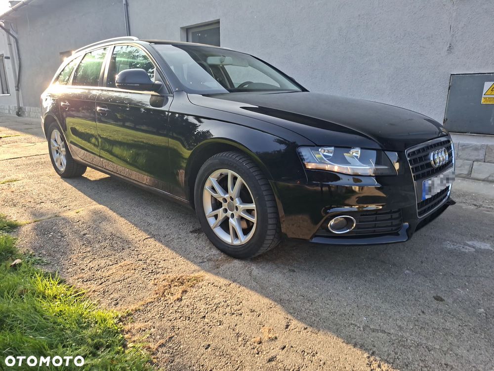 Audi A4 Avant - 25