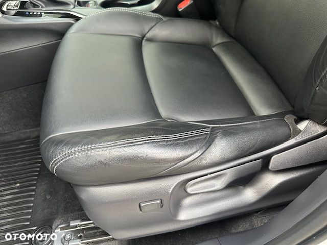 Toyota Corolla Cross 1.8 VVT-i Business Edition - 37