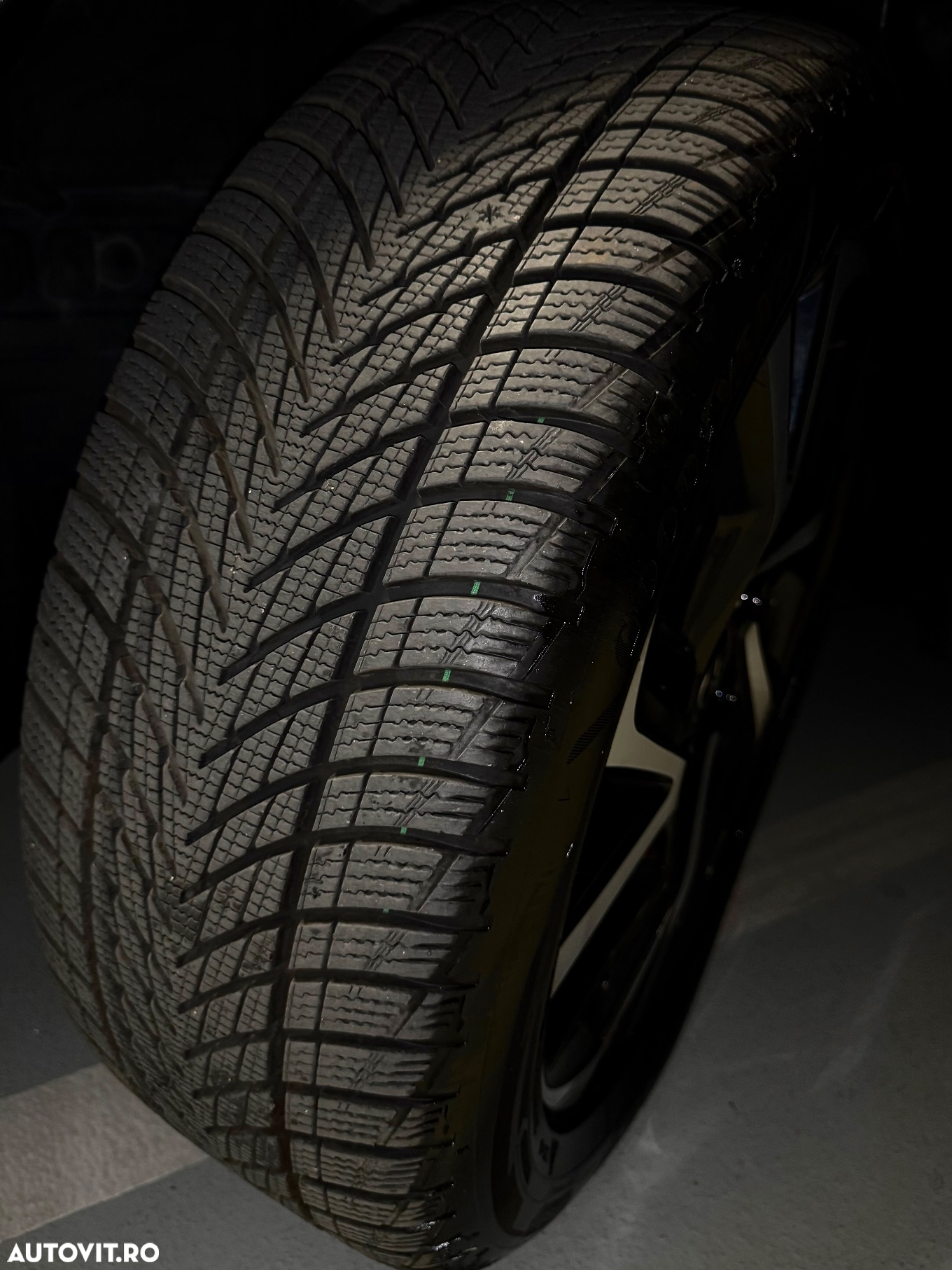 Toyota C-HR 2.0 HSD 184 CP 4x2 CVT Style - 27