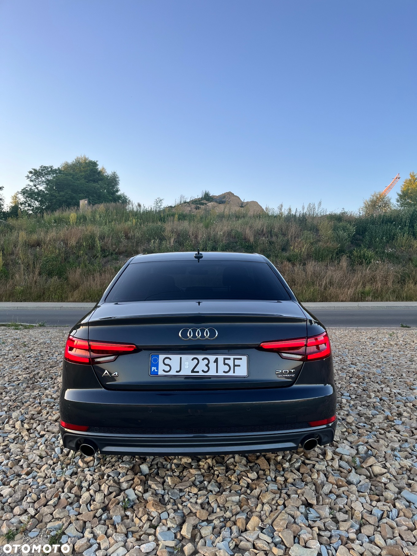 Audi A4 2.0 TFSI Quattro Design S tronic - 4