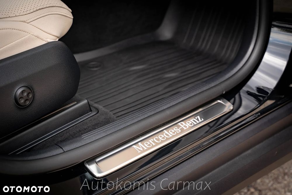 Mercedes-Benz GLC - 21