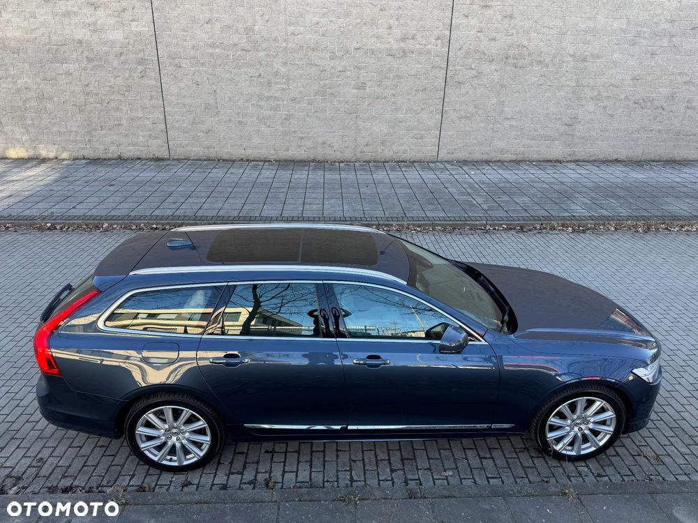 Volvo V90 D4 SCR AWD Inscription - 40