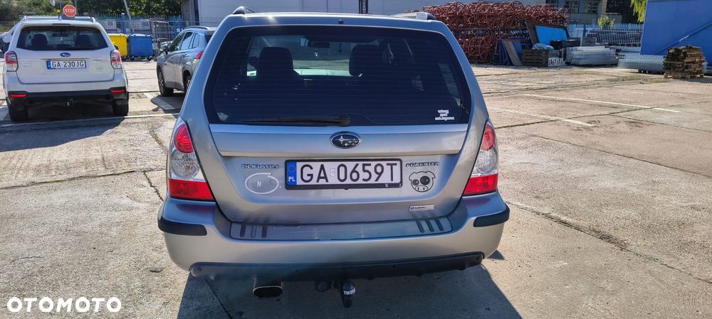 Subaru Forester 2.0 XC Celebration - 5