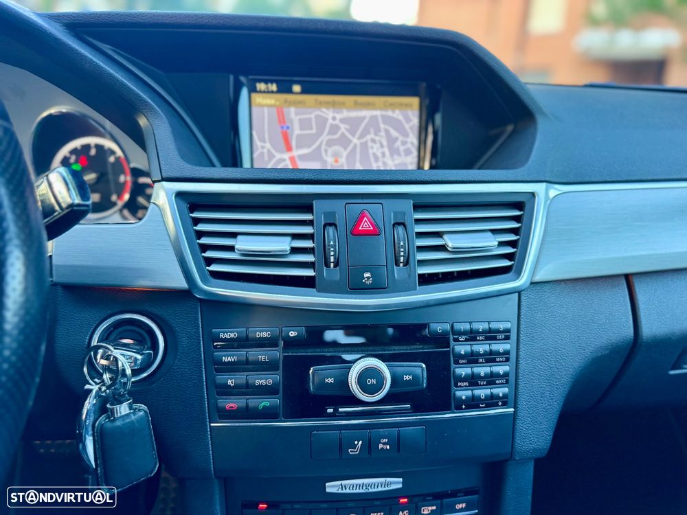 Mercedes-Benz E 350 CDI Avantgarde 4-Matic BlueEfficiency - 17
