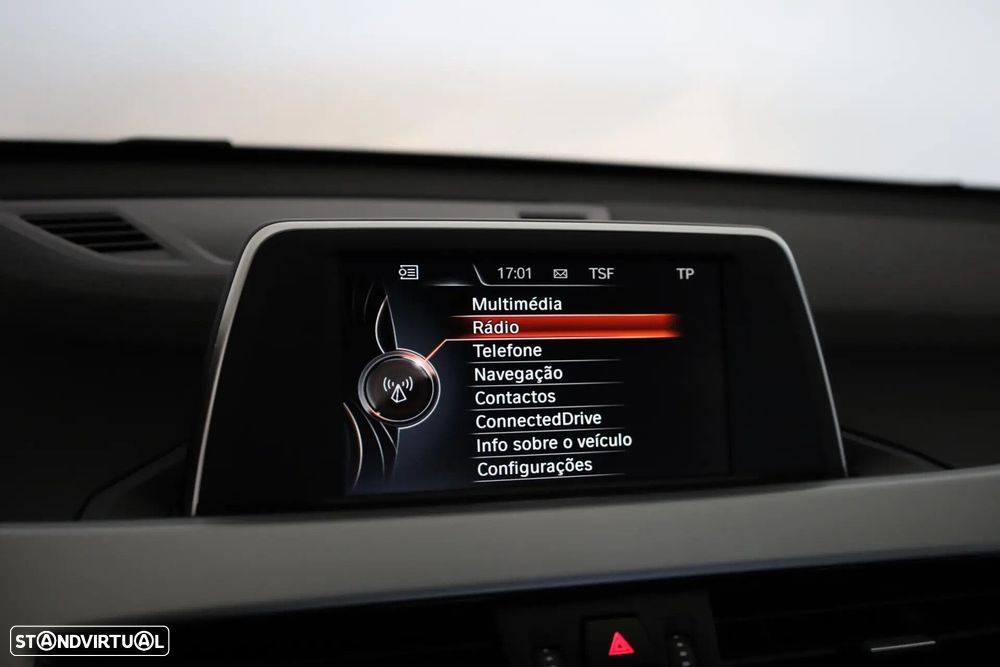 BMW X1 18 d sDrive Auto Advantage - 44