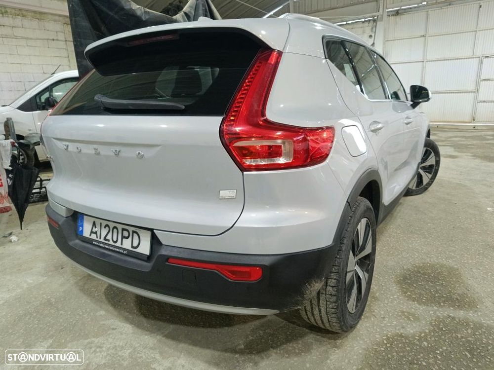 Volvo XC 40 1.5 T5 PHEV Inscription Expression - 3