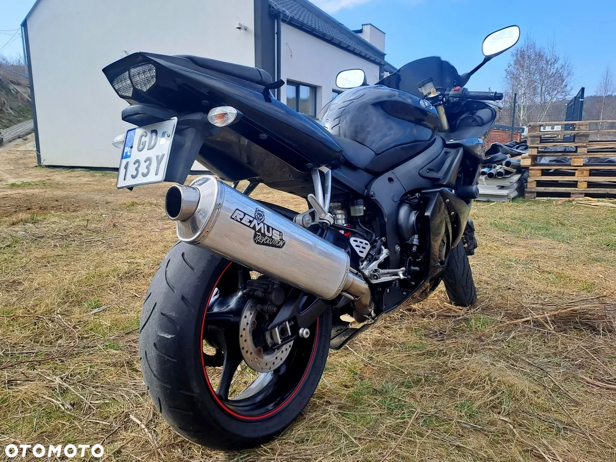 Yamaha YZF - 5