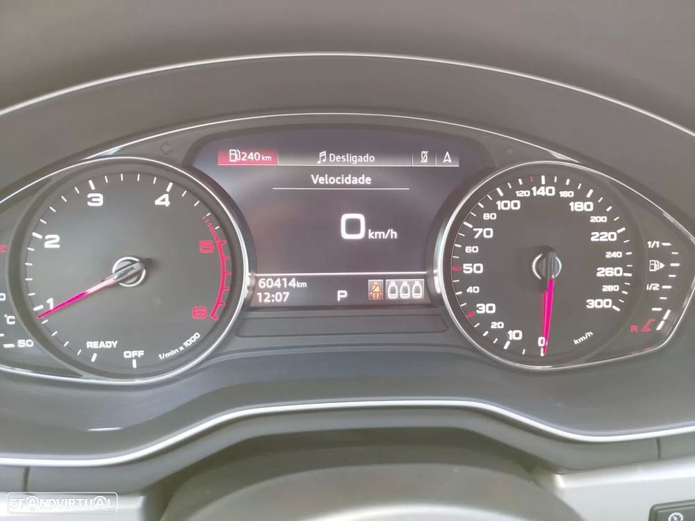 Audi A4 Avant 30 TDI Advanced S tronic - 8