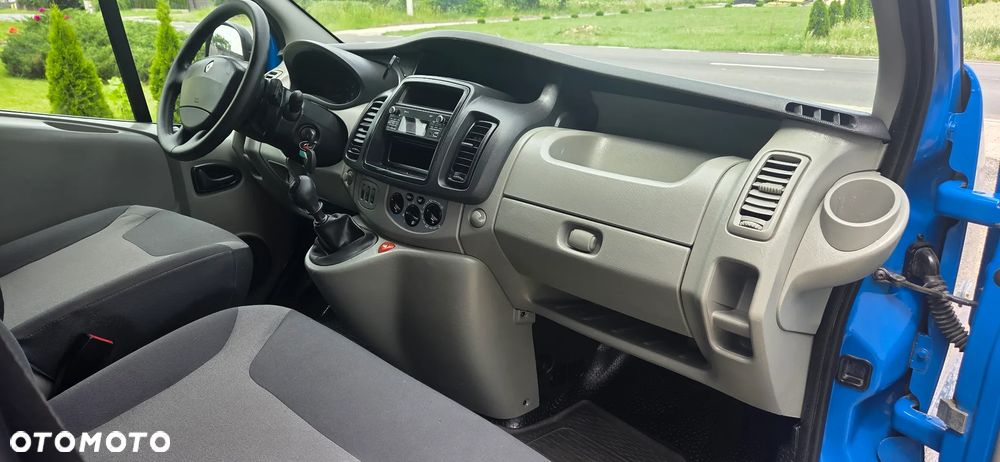 Renault Trafic - 14