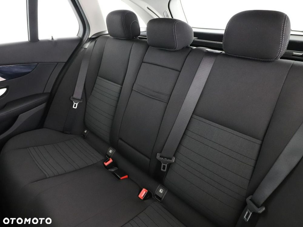 Mercedes-Benz Klasa C 300 de 9G-TRONIC Avantgarde - 19