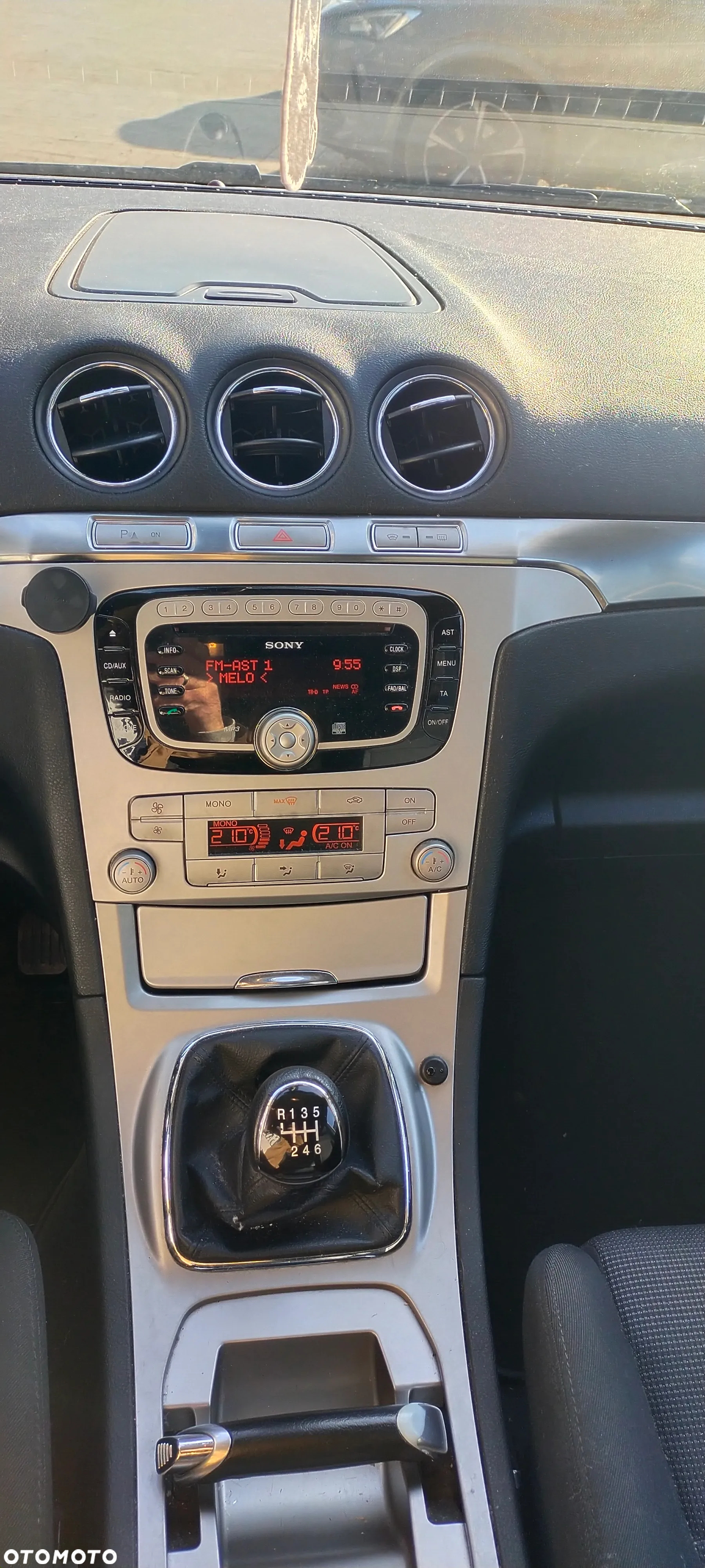 Ford S-Max 2.0 TDCi DPF Trend - 19
