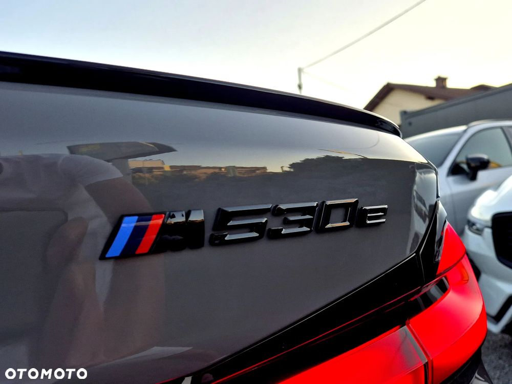BMW Seria 5 530e M Sport sport - 14