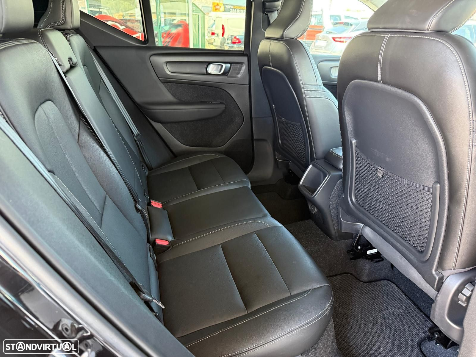 Volvo XC 40 1.5 T3 Inscription Geartronic - 24