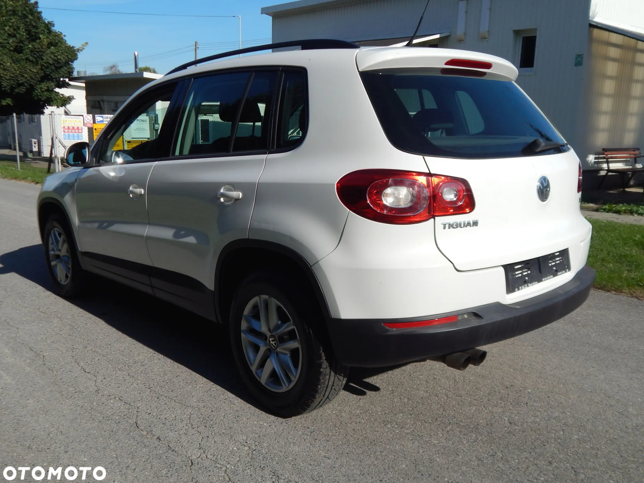 Volkswagen Tiguan 1.4 TSI BlueMot Sport&Style - 11