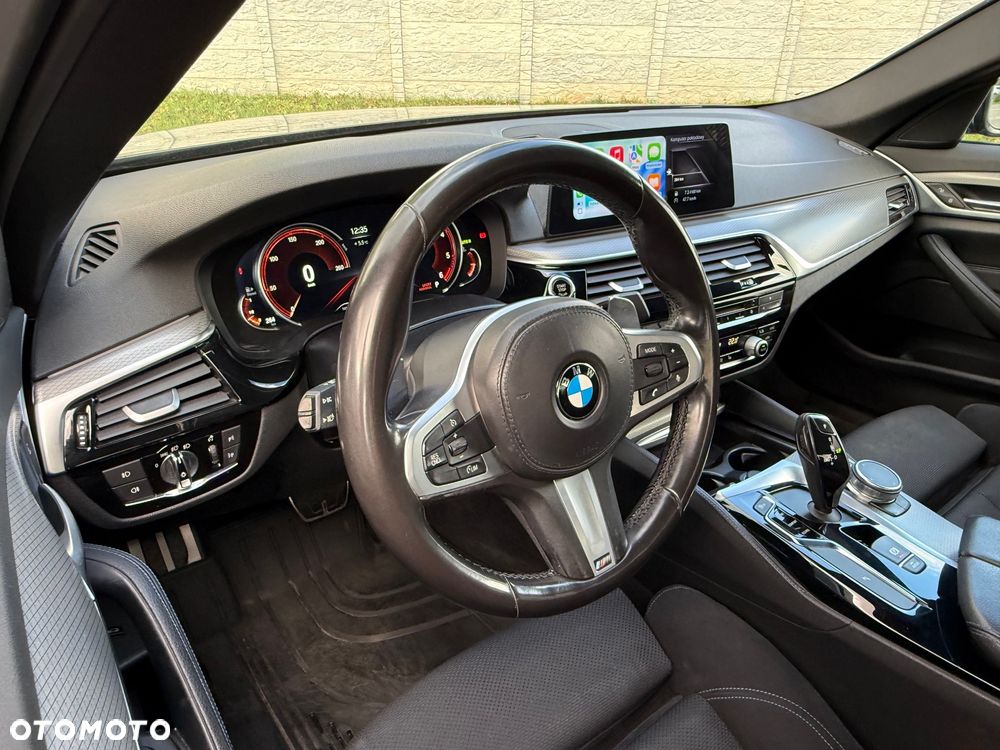 BMW Seria 5 520d xDrive M Sport sport - 14