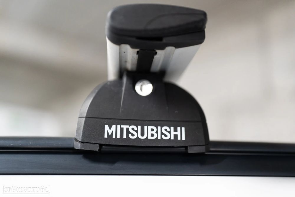 Mitsubishi Outlander 2.0 4WD - 9