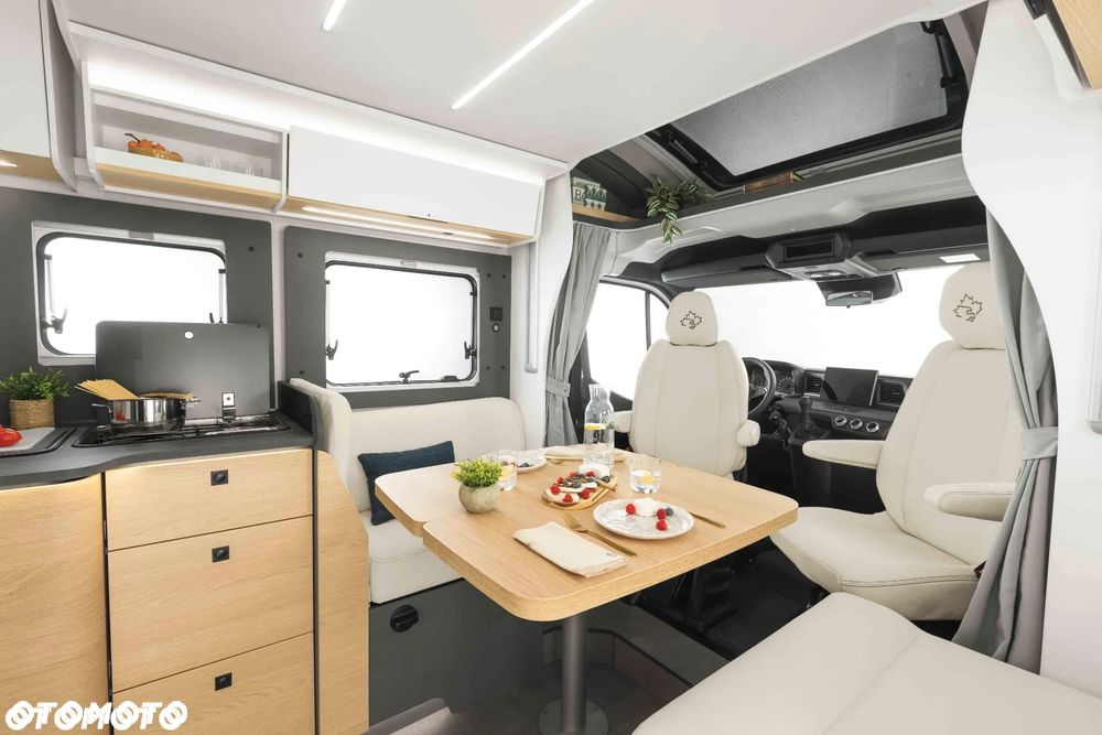 Renault Ahorn Camp TE 740 2026 r. LAIKA CARAVANS - 7