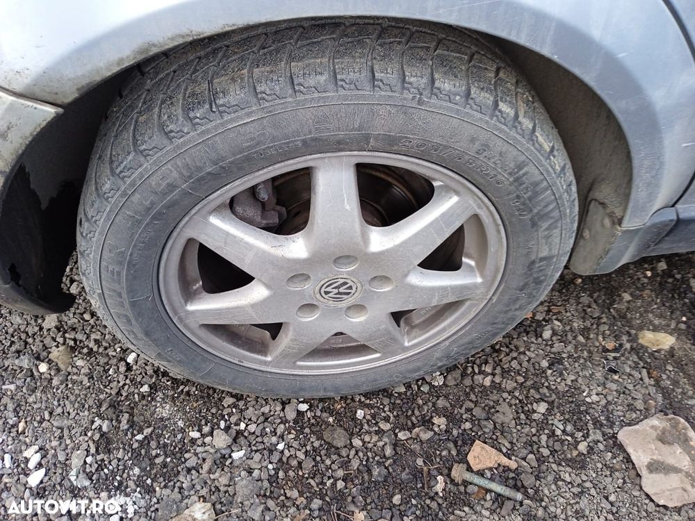 Dezmembrari  VW PASSAT B5, B5.5  1996  > 2005 2.5 TDI 4motion Motorina - 8