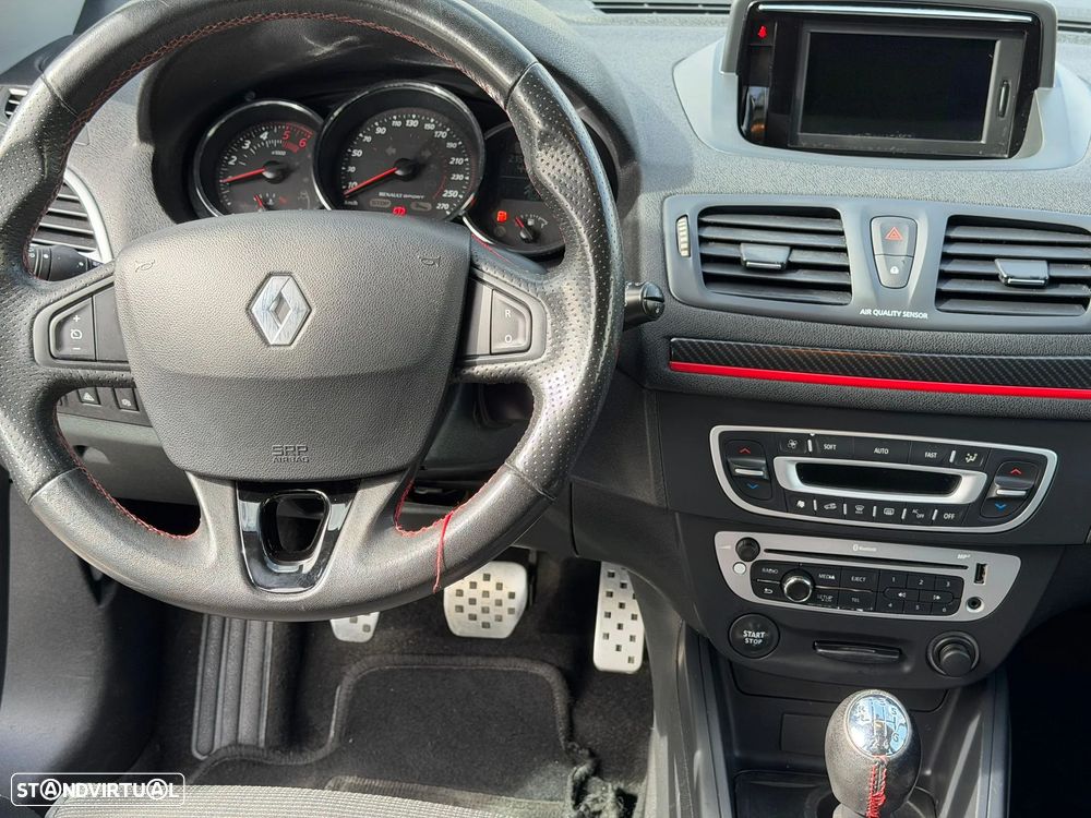 Renault Mégane 1.5 dCi GT Line - 22