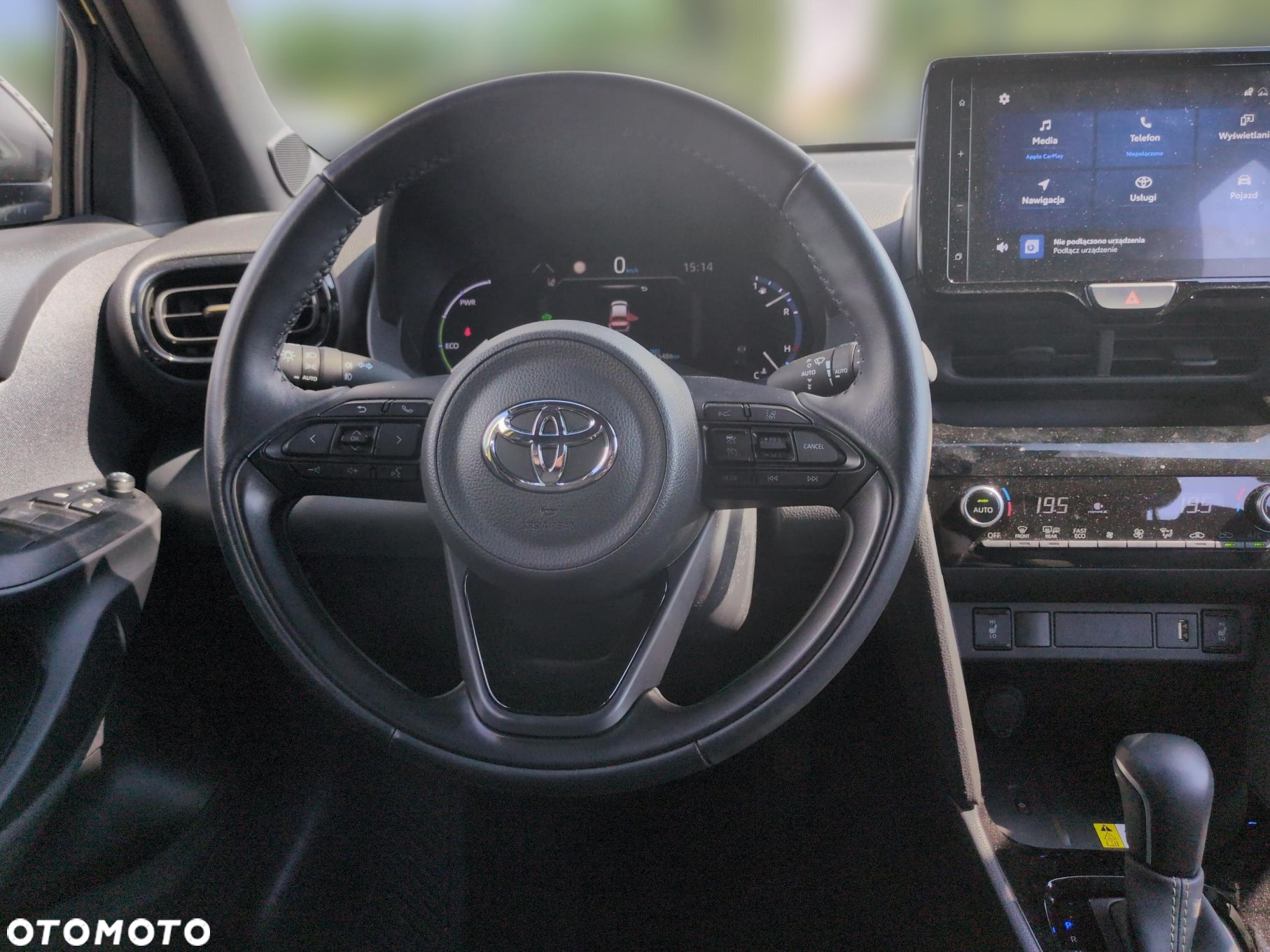 Toyota Yaris Cross - 12