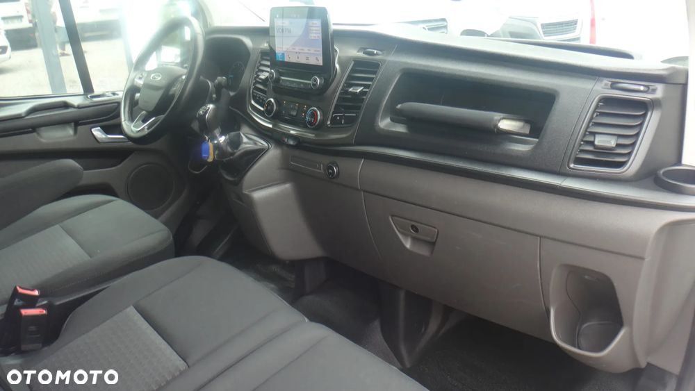Ford TRANSIT - 12