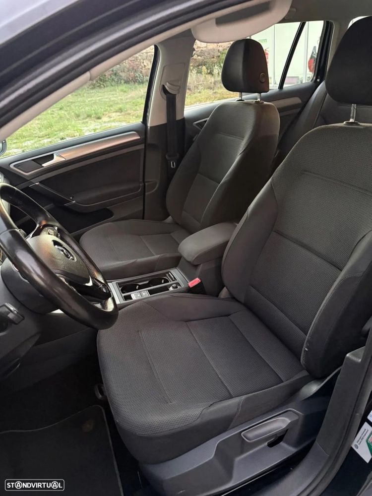 VW Golf Variant 1.6 TDi BlueMotion Confortline - 13