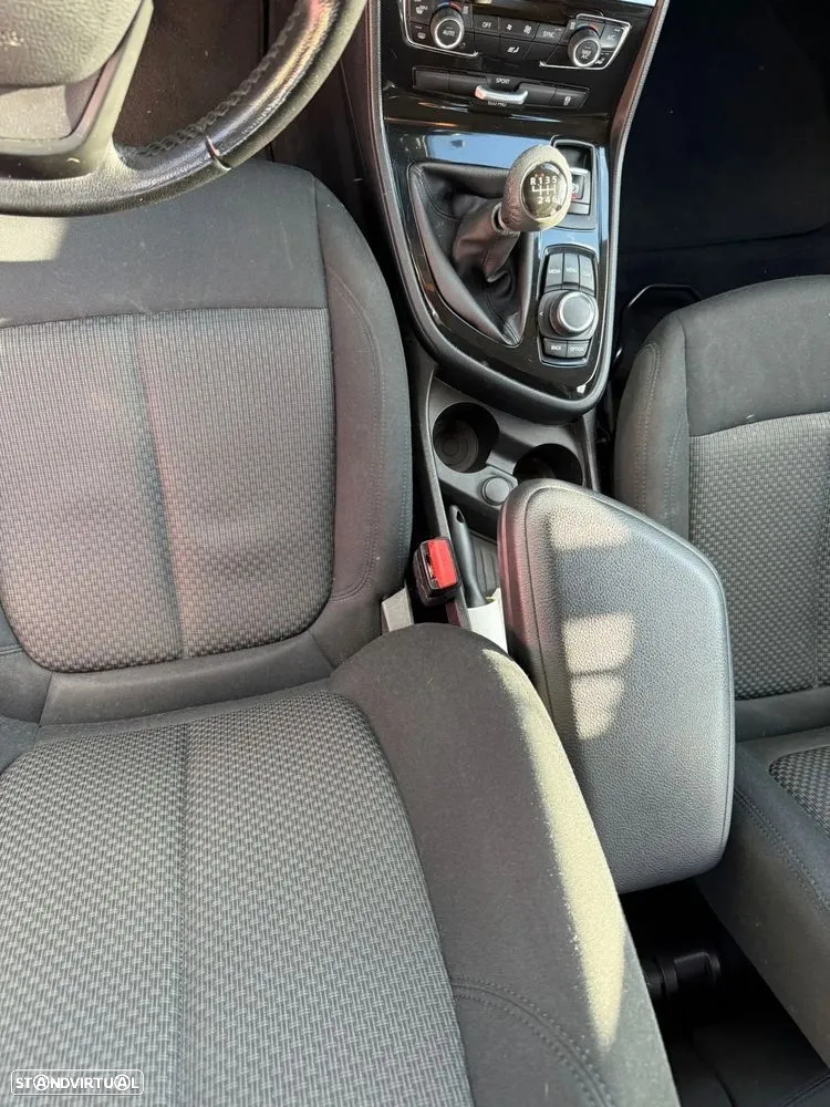 BMW 216 Active Tourer d Advantage - 4