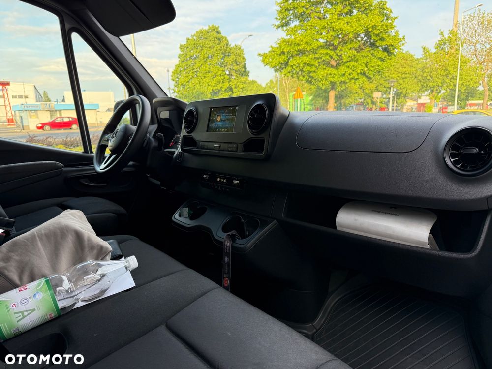 Mercedes-Benz Sprinter Extra Long 9G-Tronic - 12