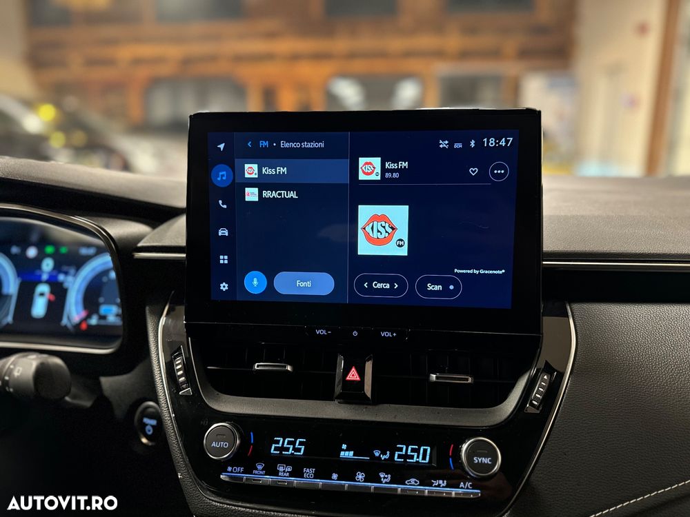 Toyota Corolla 1.8 Lounge - 26