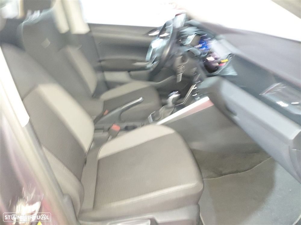 VW Polo 1.0 TSI Urban DSG - 16