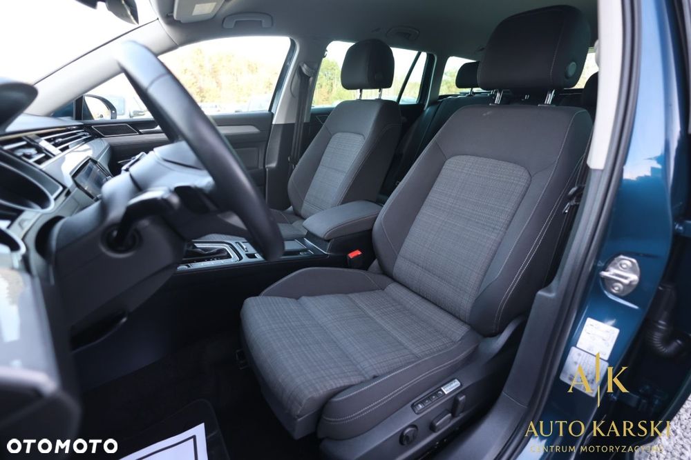 Volkswagen Passat Variant - 40